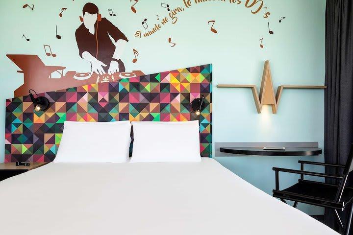 Ibis Styles Merida Galerias エクステリア 写真